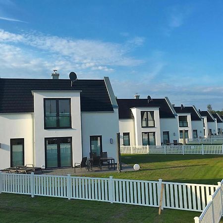 Ferienhaus Am Yachthafen In Peenemuende Екстериор снимка